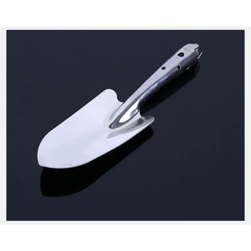 Gardening Tools On Sale - عرض ترويجي: مجرفة زراعة صغيرة محمولة