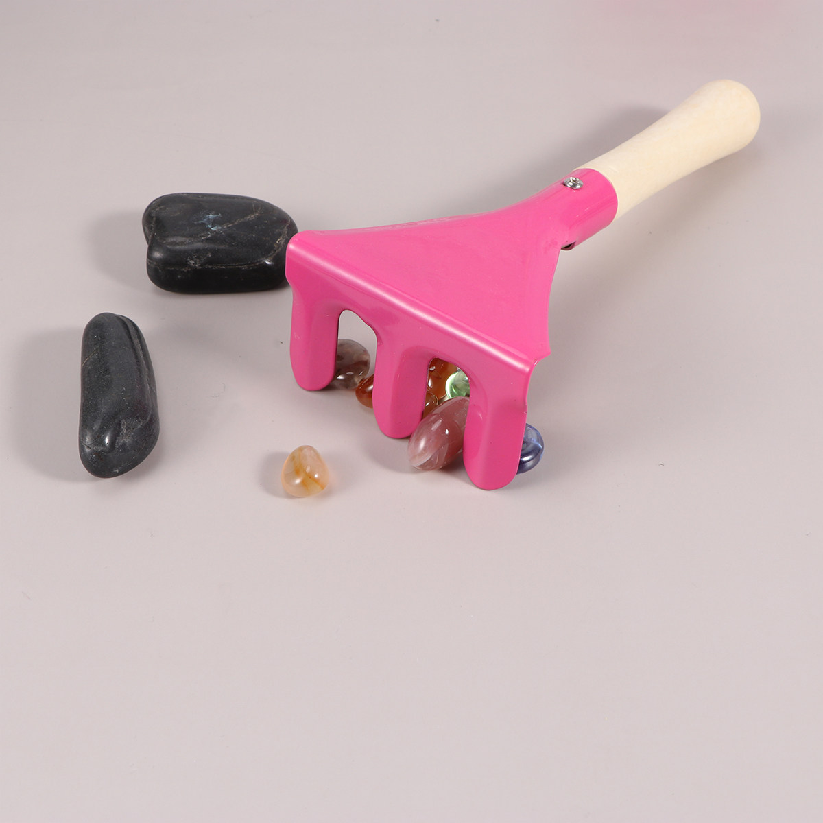 مجموعة أدوات البستنة الصديقة ل - مراجعة Gardening Tools Pink وسعره